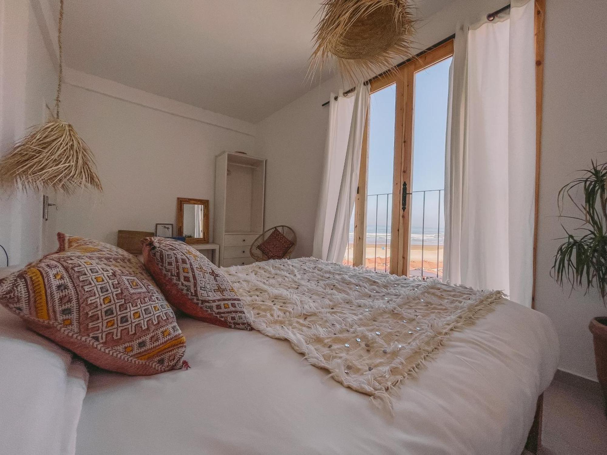 Blue Waves Surf House Hotell Agadir Exteriör bild